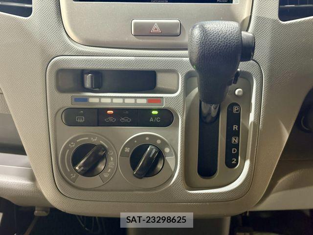 Suzuki WAGON R 2012-07 8133063-22