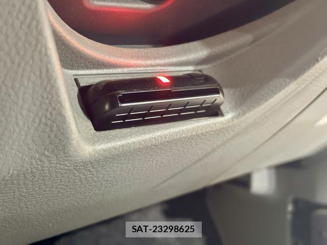 Suzuki WAGON R 2012-07 8133063-23