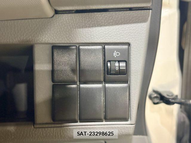 Suzuki WAGON R 2012-07 8133063-25