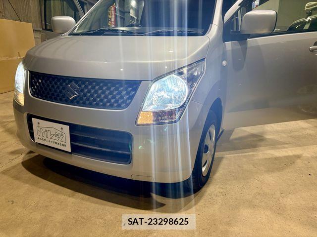 Suzuki WAGON R 2012-07 8133063-28