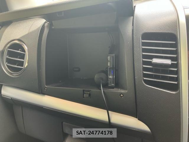 Suzuki WAGON R 2012-03 8133085-12