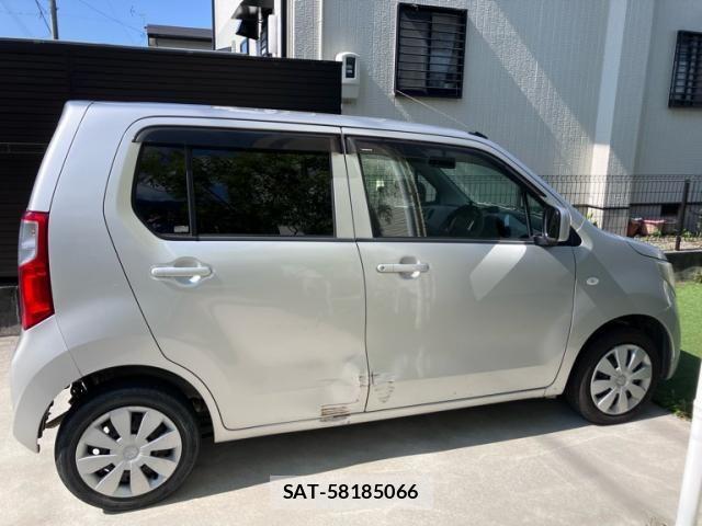 Suzuki WAGON R 2015-07 8133079-3