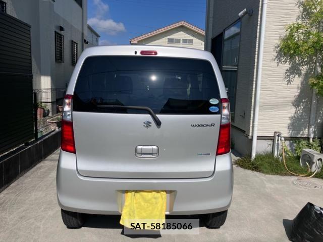 Suzuki WAGON R 2015-07 8133079-5