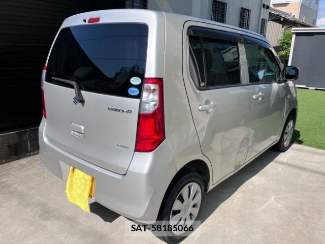 Suzuki WAGON R 2015-07 8133079-7