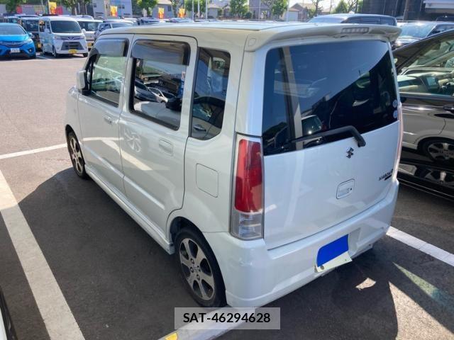Suzuki WAGON R 2007-05 8133084-3