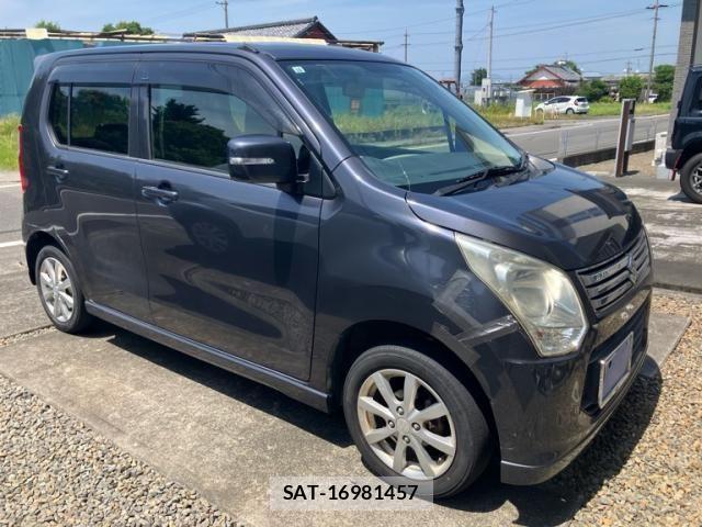 Suzuki WAGON R 2013-09 8133080-0