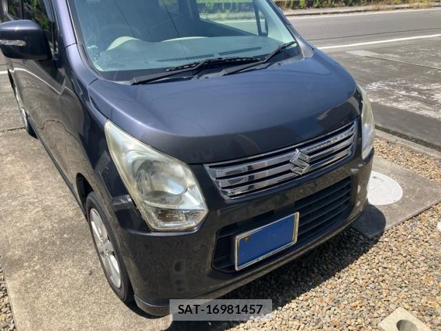 Suzuki WAGON R 2013-09 8133080-1