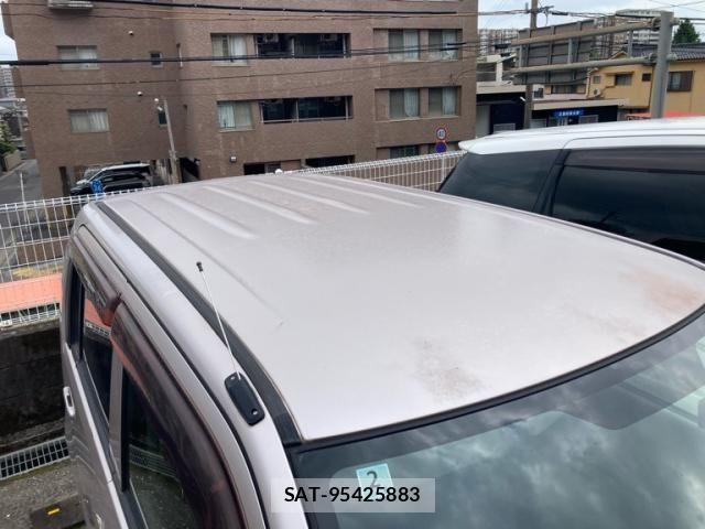 Suzuki WAGON R 2010-02 8133064-5