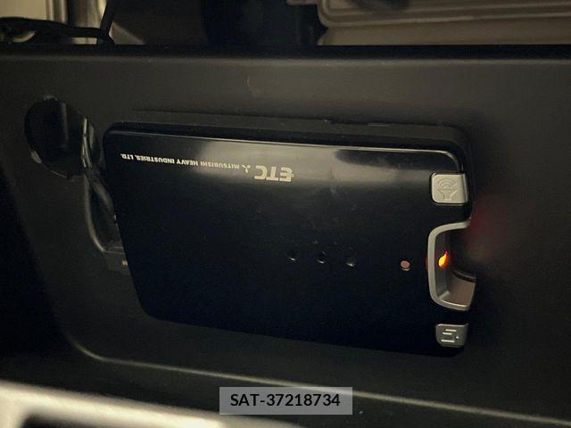 Suzuki WAGON R 2012-10 8133061-6