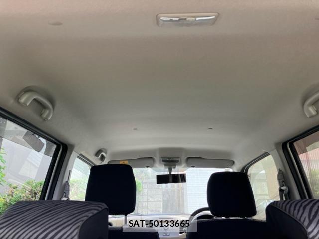 Suzuki WAGON R 2014-08 8133060-11