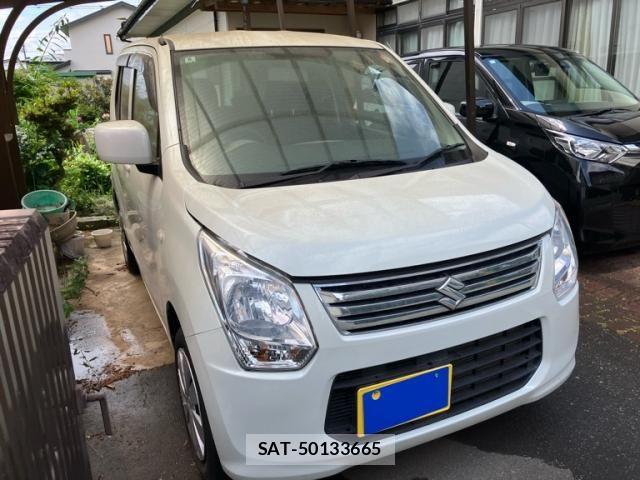 Suzuki WAGON R 2014-08 8133060-2