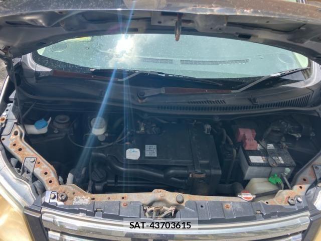 Suzuki WAGON R 2009-07 8133075-12