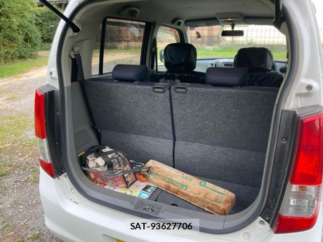 Suzuki WAGON R 2012-04 8147019-7