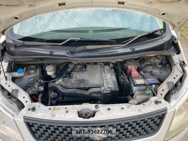 Suzuki WAGON R 2012-04 8147019-8