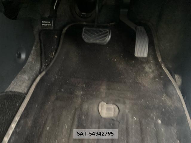 Suzuki WAGON R 2014-06 8147018-14