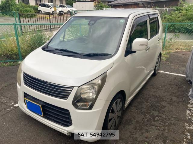 Suzuki WAGON R 2014-06 8147018-2