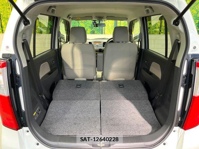 Suzuki WAGON R 2014-08 8159546-9