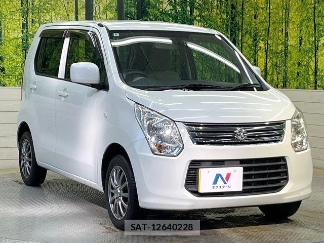 Suzuki WAGON R 2014-08 8159546-15