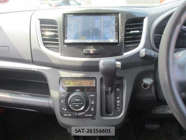 Suzuki WAGON R 2013-08 8159545-25