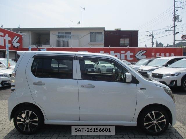 Suzuki WAGON R 2013-08 8159545-6