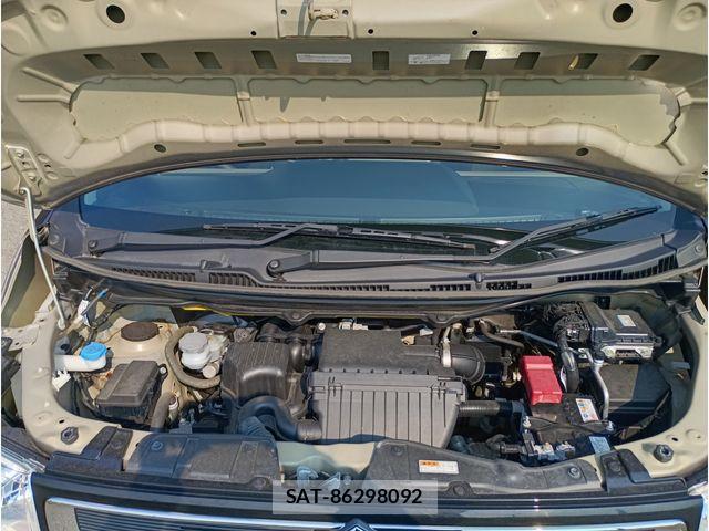 Suzuki WAGON R 2021-05 8211053-17