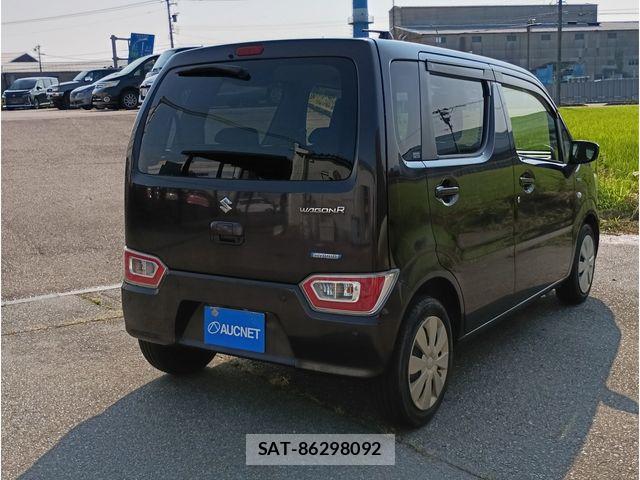 Suzuki WAGON R 2021-05 8211053-2