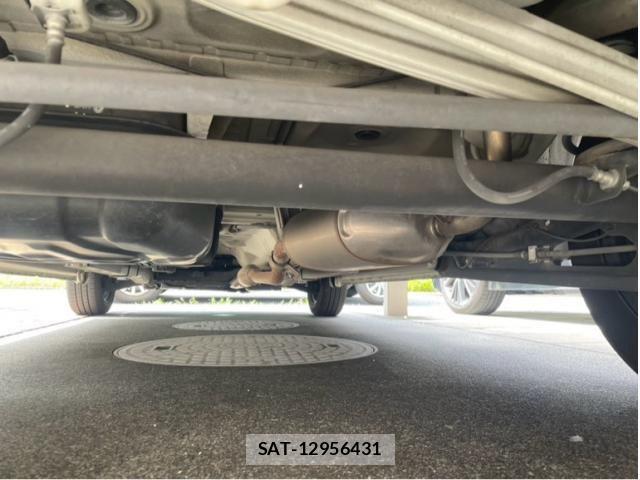 Suzuki WAGON R 2015-01 8211069-9
