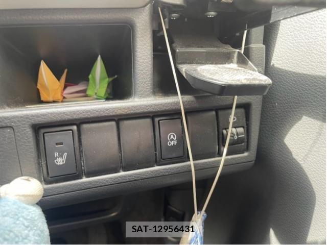 Suzuki WAGON R 2015-01 8211069-19