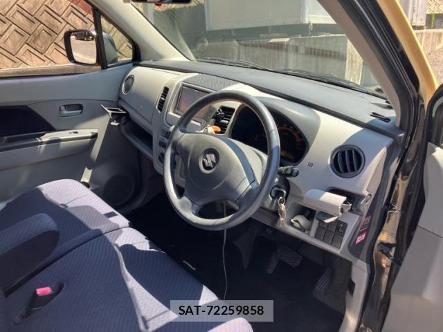 Suzuki WAGON R 2010-11 8211070-9