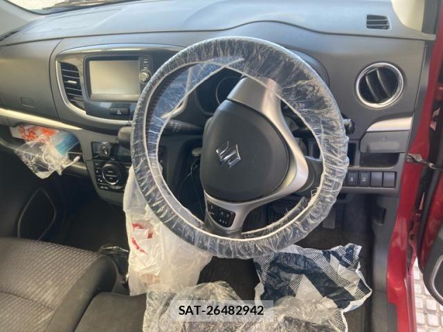 Suzuki WAGON R 2014-05 8211075-17