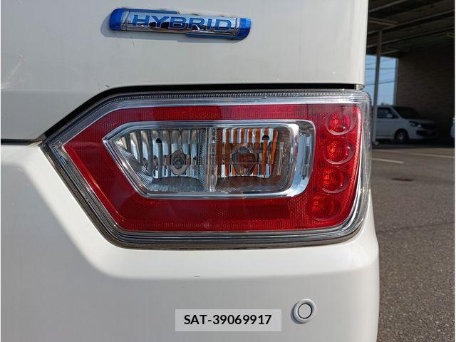 Suzuki WAGON R 2021-05 8211056-21