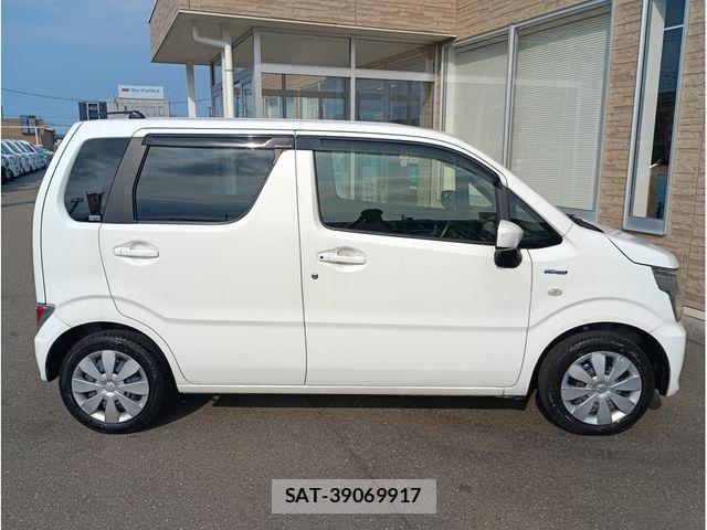 Suzuki WAGON R 2021-05 8211056-2
