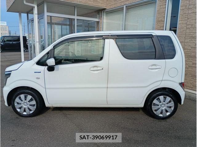 Suzuki WAGON R 2021-05 8211056-3