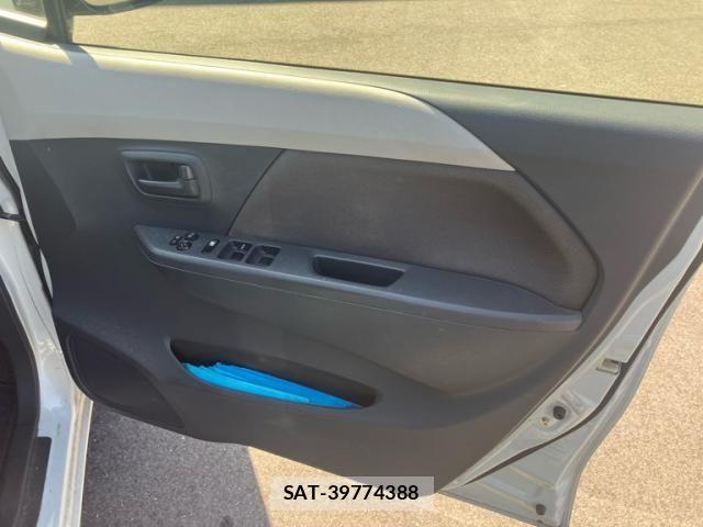 Suzuki WAGON R 2015-09 8211071-15