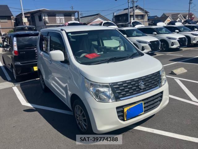 Suzuki WAGON R 2015-09 8211071-1