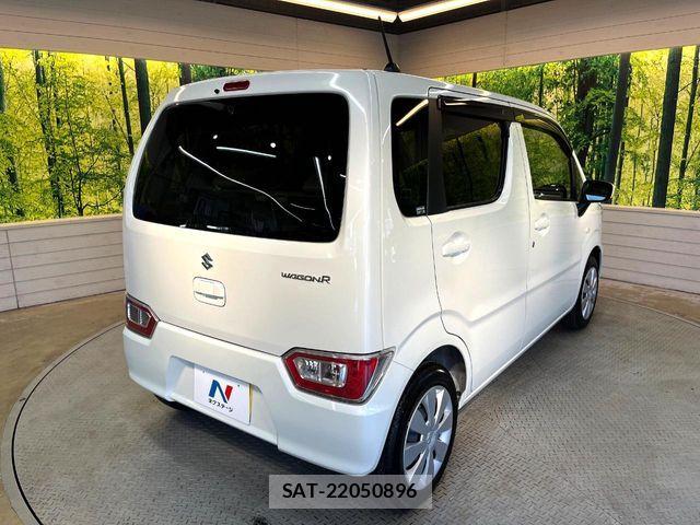 Suzuki WAGON R 2017-11 8211055-15