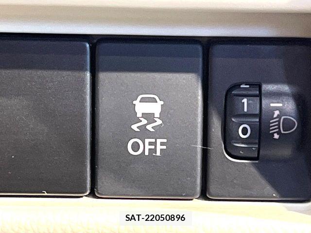 Suzuki WAGON R 2017-11 8211055-4