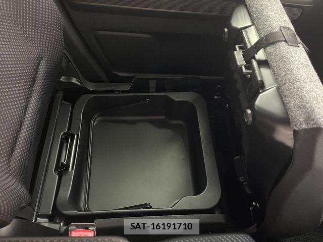Suzuki WAGON R 2017-09 8211047-11