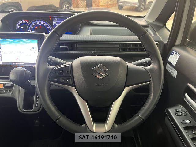 Suzuki WAGON R 2017-09 8211047-13