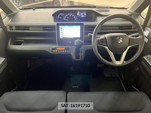 Suzuki WAGON R 2017-09 8211047-1