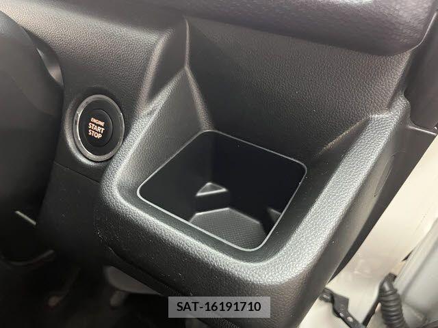 Suzuki WAGON R 2017-09 8211047-21
