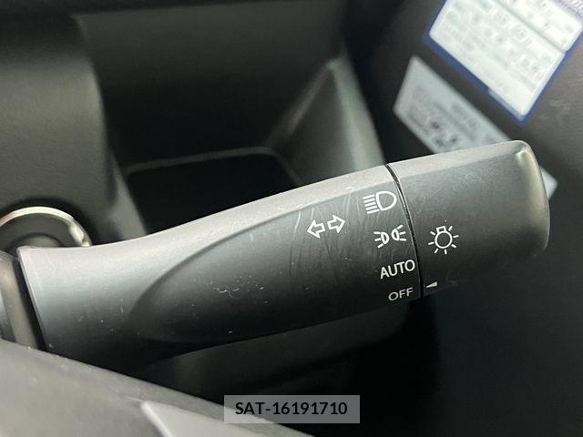 Suzuki WAGON R 2017-09 8211047-23