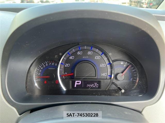 Suzuki WAGON R 2010-12 8211072-9