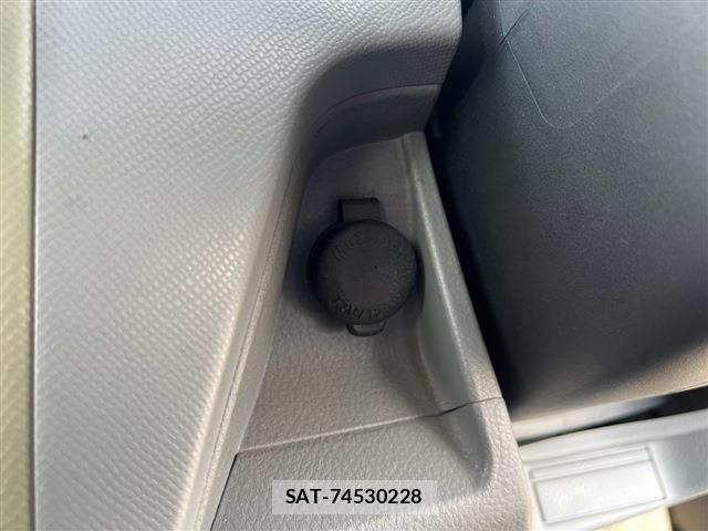Suzuki WAGON R 2010-12 8211072-14