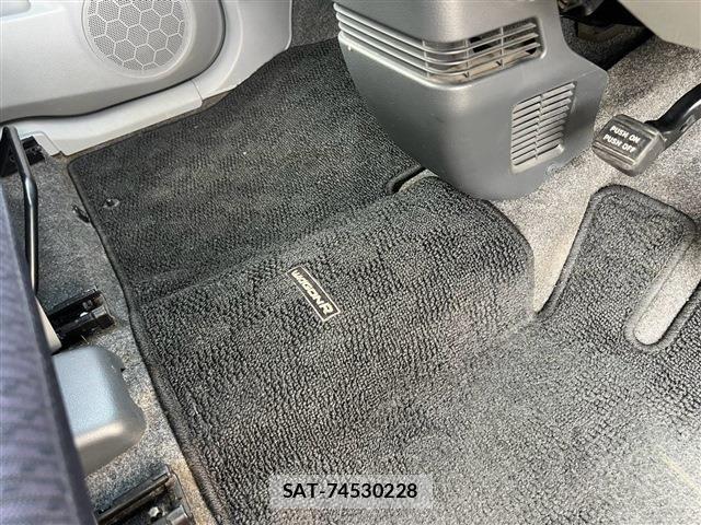 Suzuki WAGON R 2010-12 8211072-17