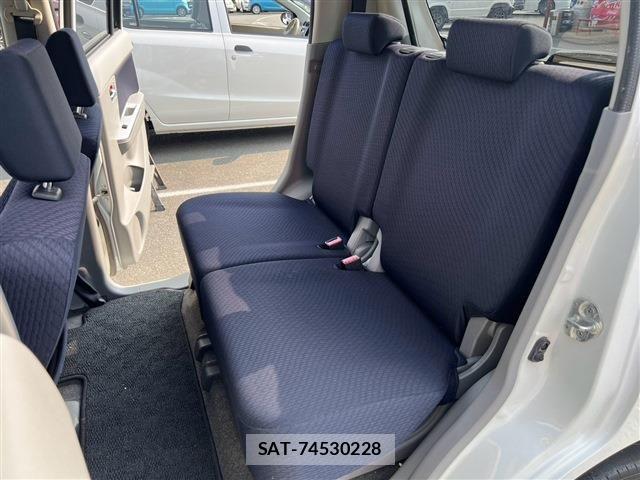 Suzuki WAGON R 2010-12 8211072-23