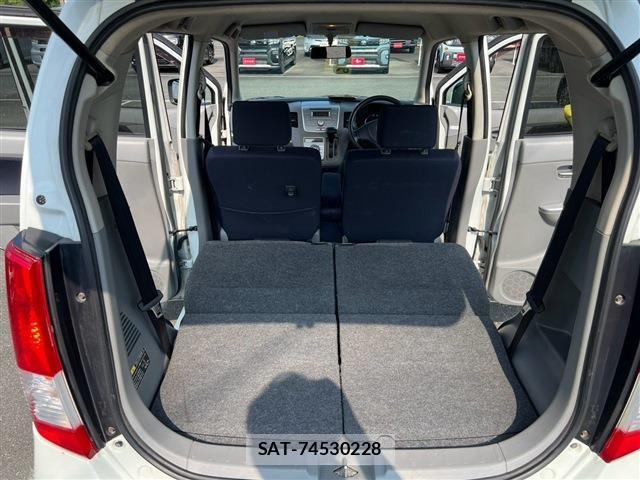 Suzuki WAGON R 2010-12 8211072-25
