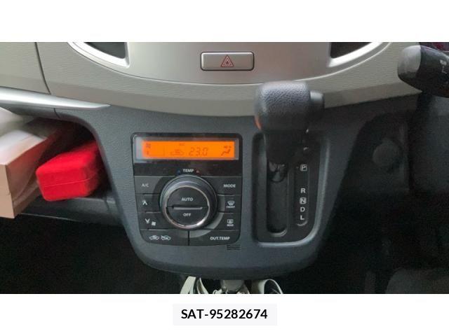 Suzuki WAGON R 2014-11 8211068-8