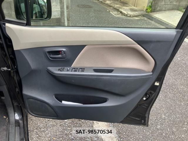 Suzuki WAGON R 2013-12 8211074-16