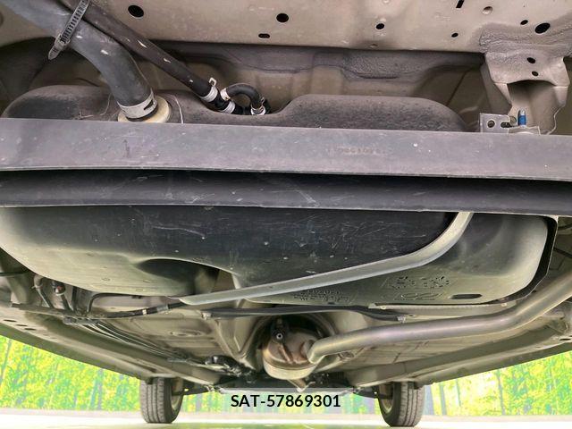 Suzuki WAGON R 2017-04 8211059-18